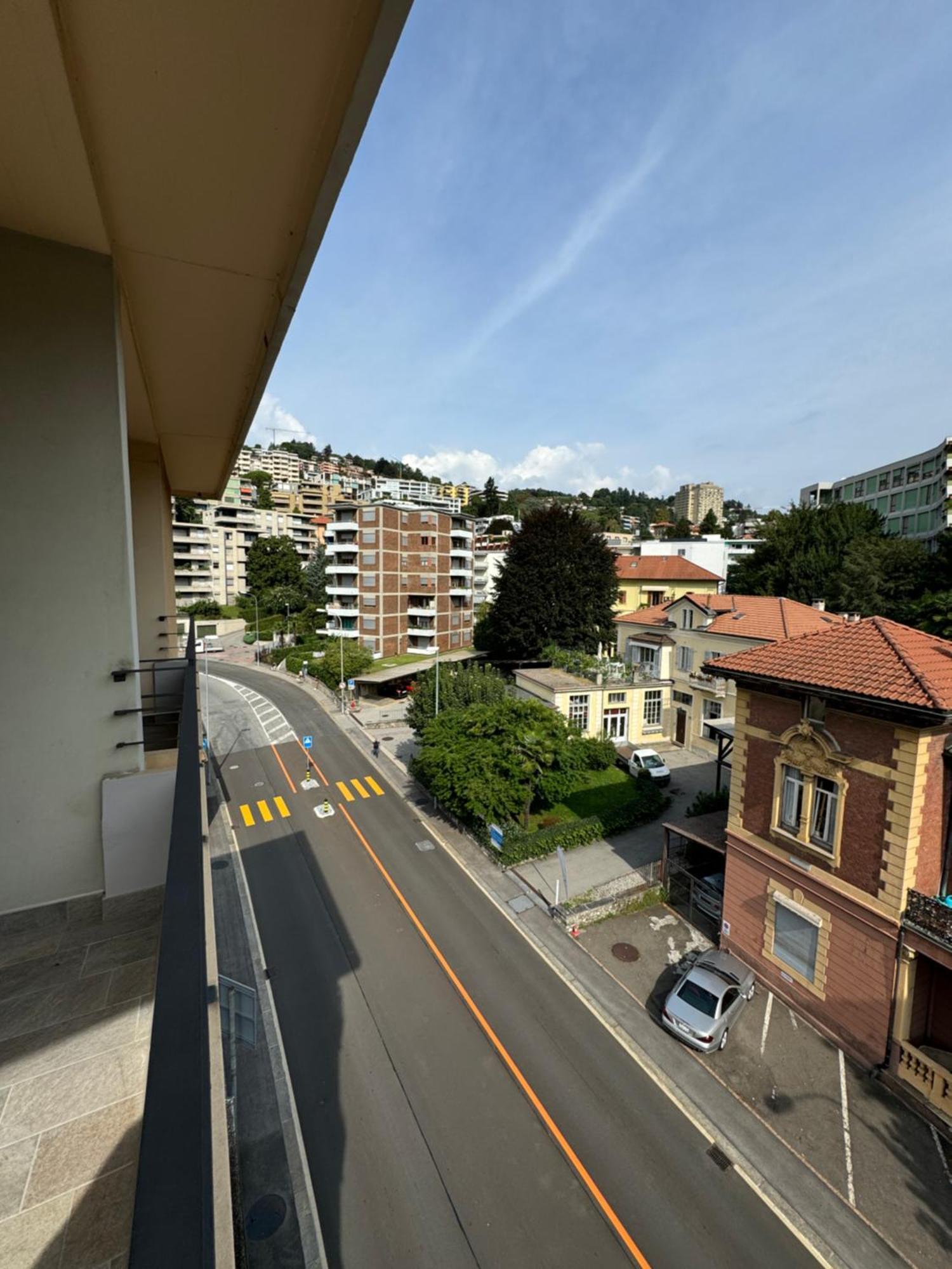 Deluxe Central Apartment - Free Parking Lugano Exterior photo